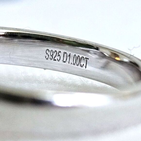 Aimilee Moissanite 925 Sterling Silver Infinity Ring Women Size 6.5 Gift Box - Picture 2 of 10